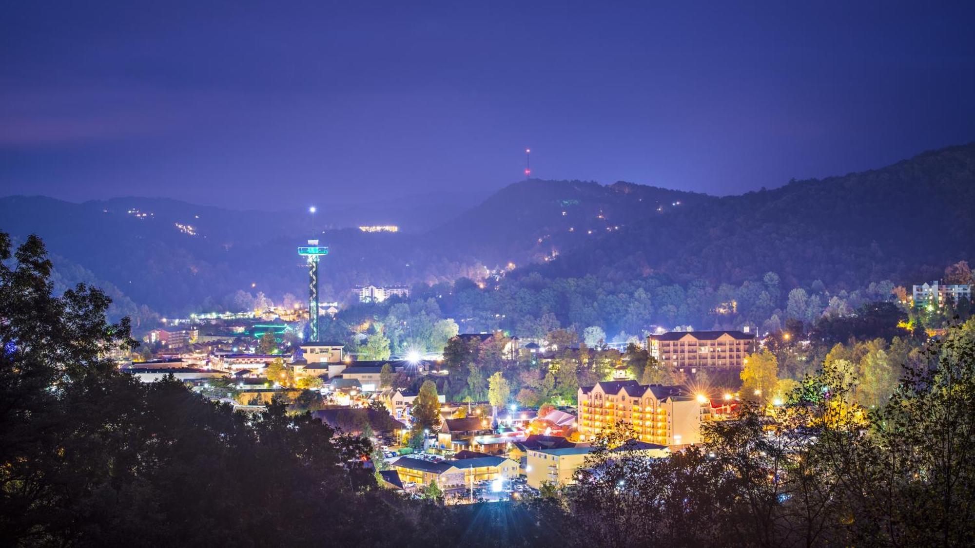 Вилла Smoky Mountain Gem Гатлинбург Экстерьер фото